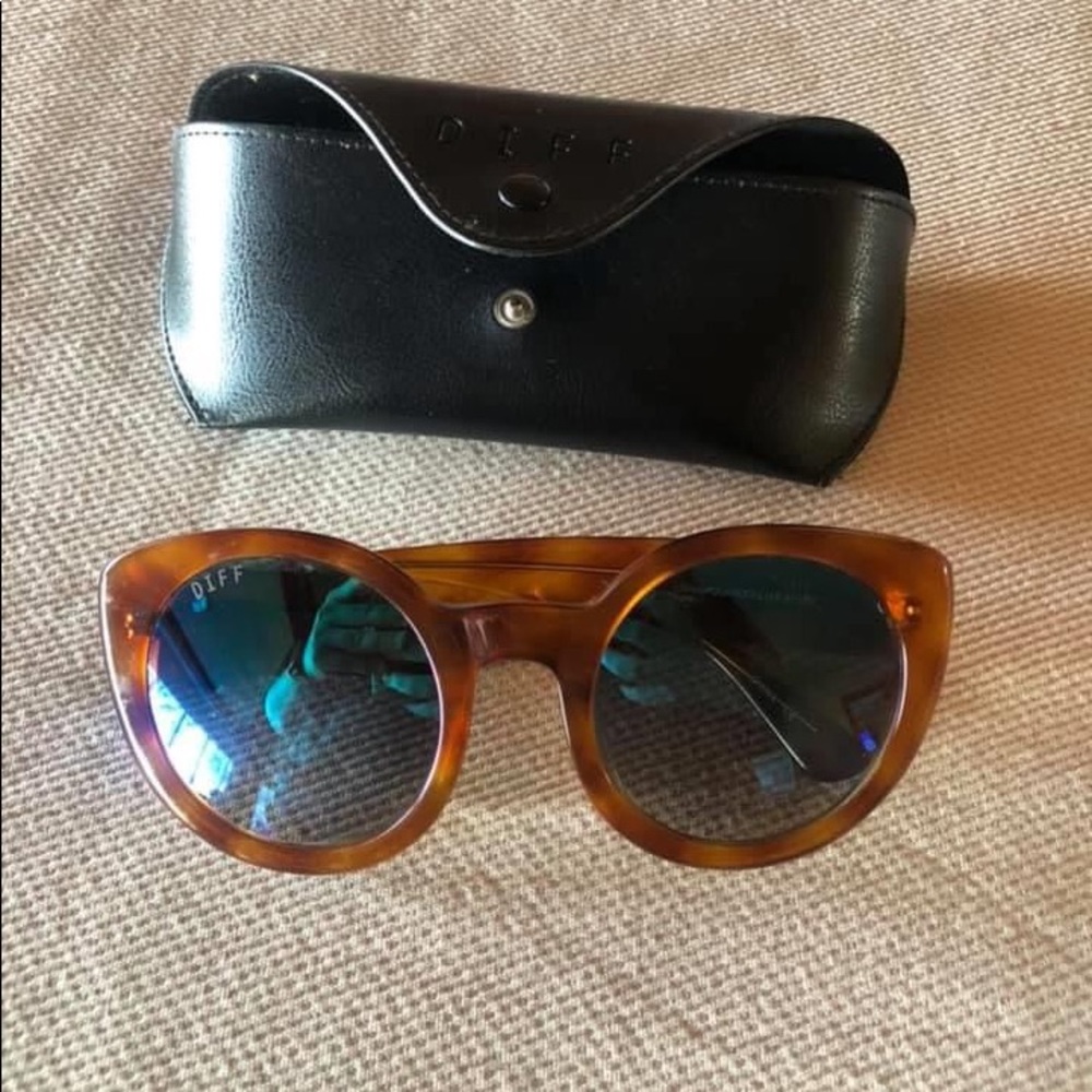 Diff Sunglasses
